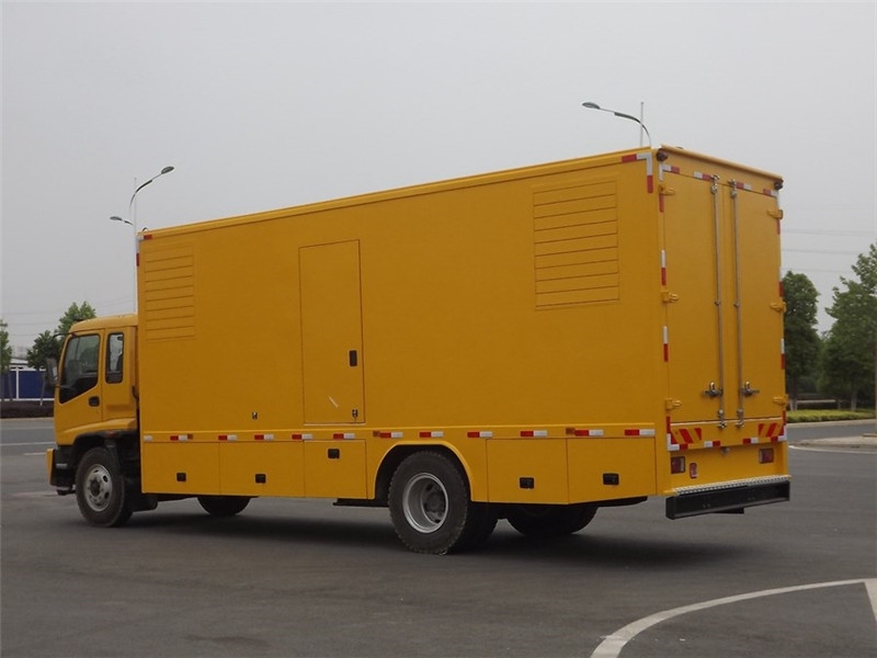 观山湖发电车出租- 柴油发电机油箱怎么清洗