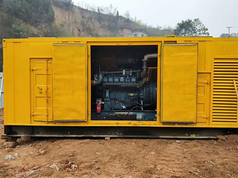 观山湖发电机租赁冷却液的沸点降低到多少时需要更换